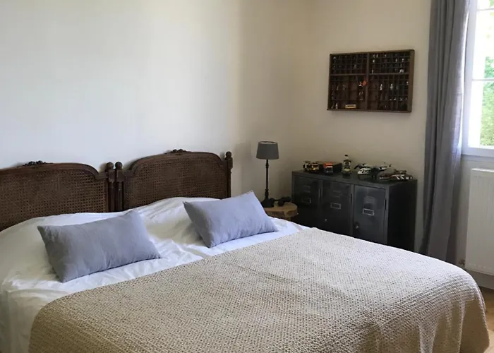 Maison Centre Couette-café 3*