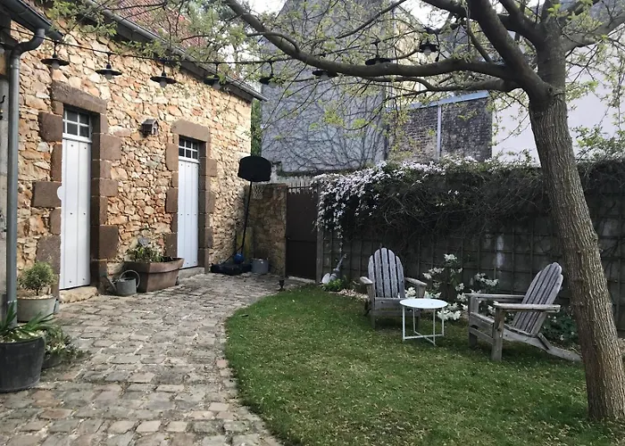 Maison Centre Couette-café 3*